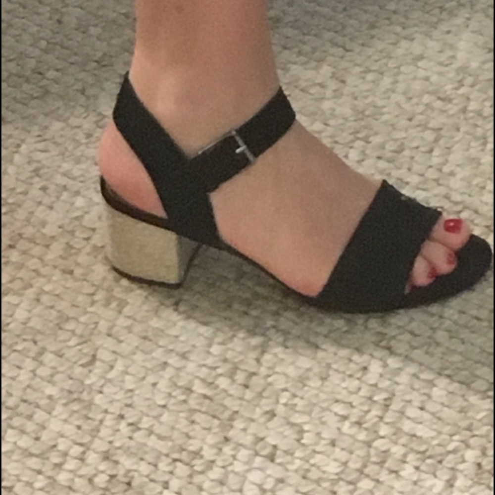 Toms Rosa sandals